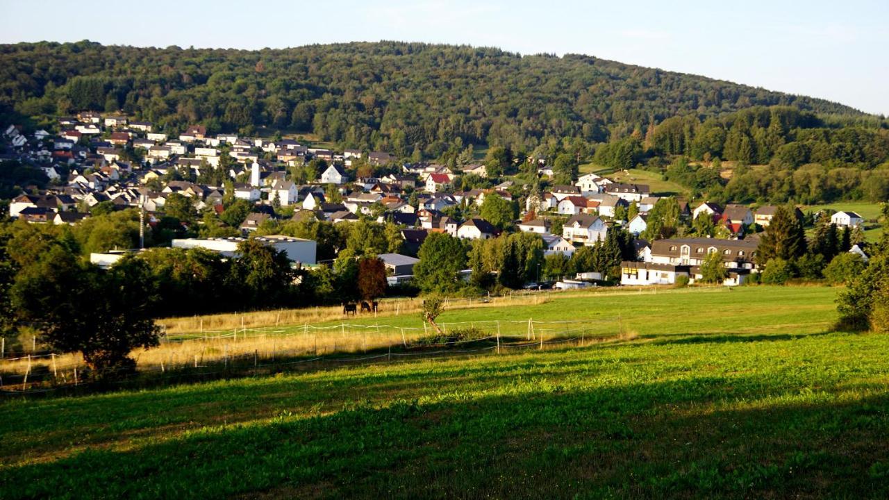 Gut-Hotel Tannenhof Haiger Exterior photo